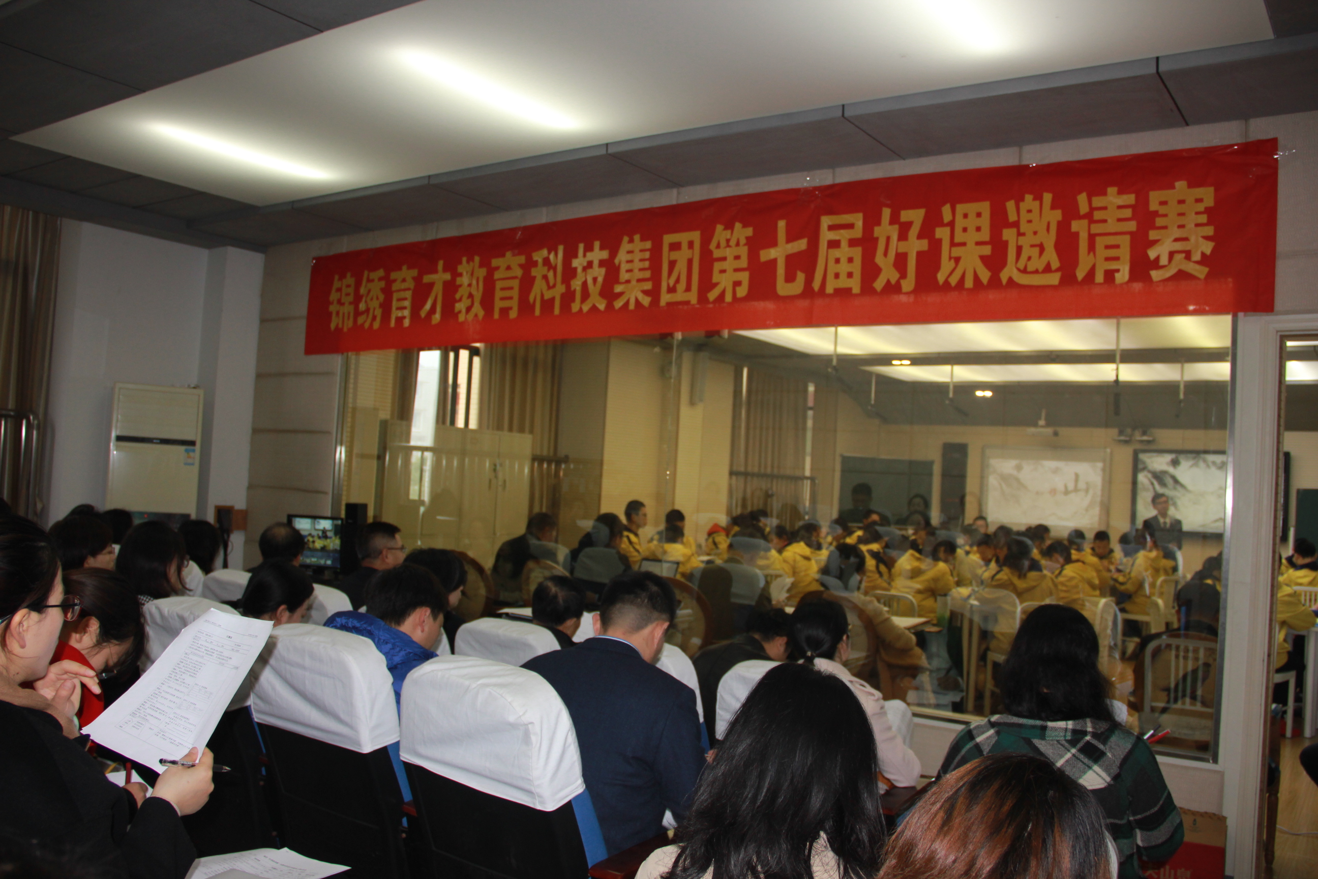 1576501361577443.jpg IMG_1257老师.JPG
